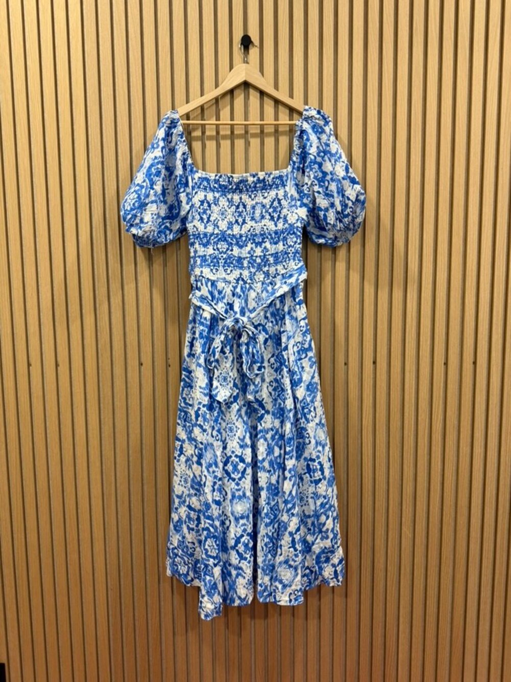 Blue & White Floral Puff Sleeve Midi Dress